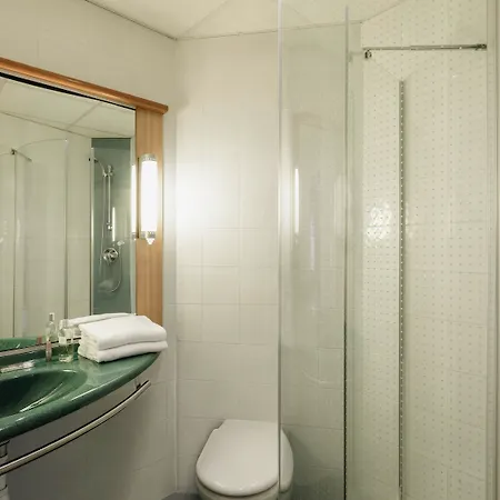 Paris Nord 2 Cdg Aeroport Hotel 3*
