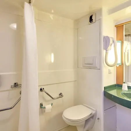 Hotel Paris Nord 2 Cdg Aeroport 3*