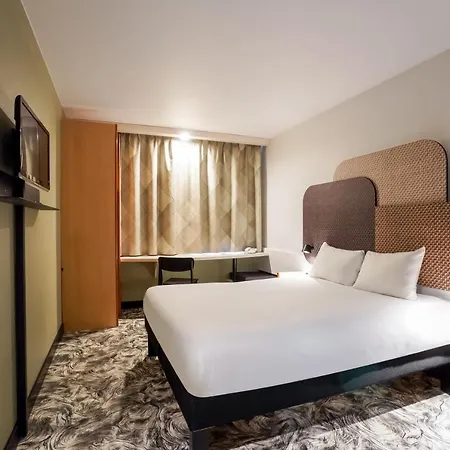 Hotel Paris Nord 2 Cdg Aeroport 3*