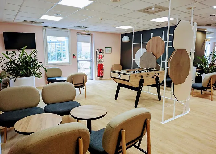 Hotel Paris Nord 2 Cdg Aéroport 3*